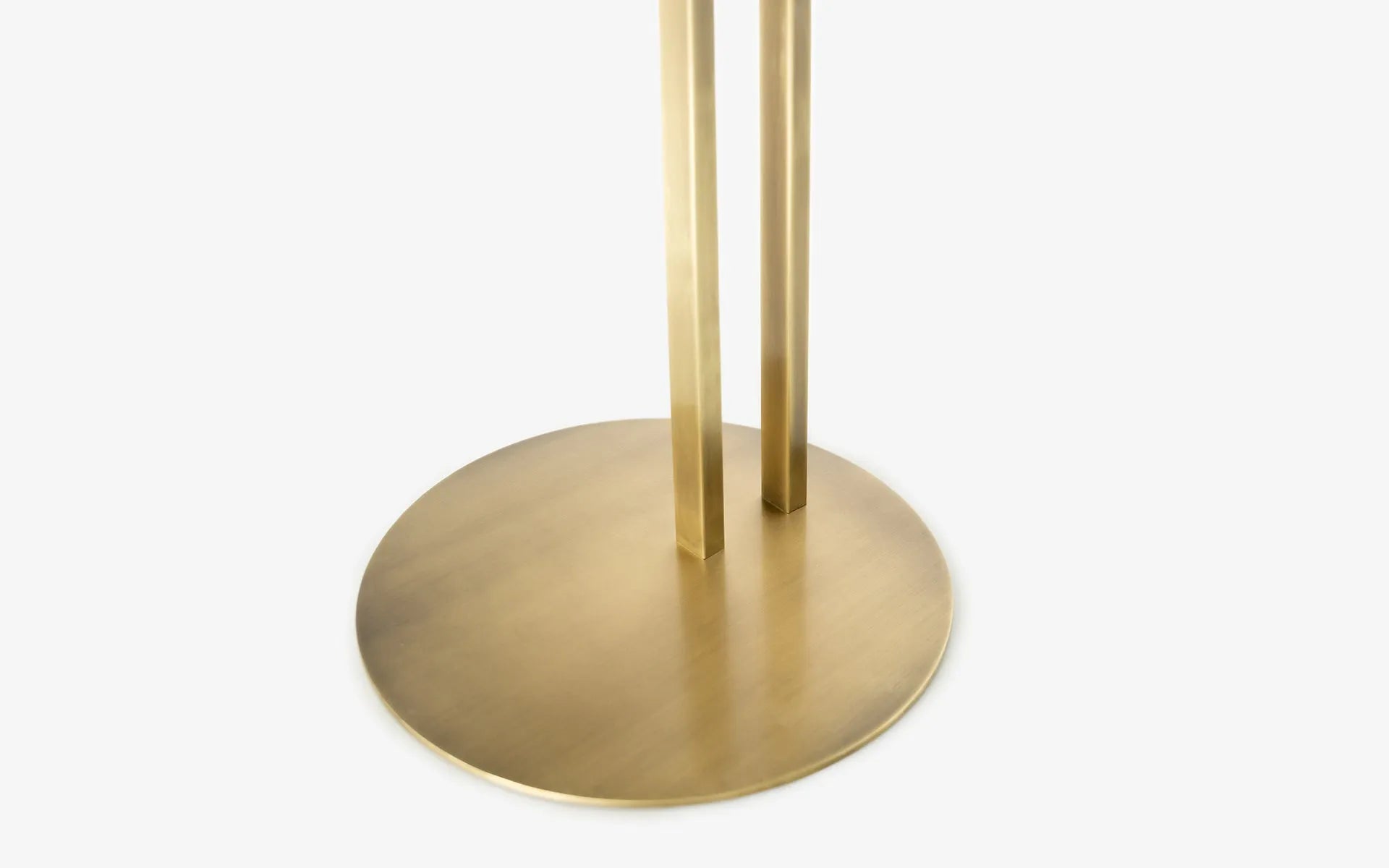 Hidden C SideTable Oak