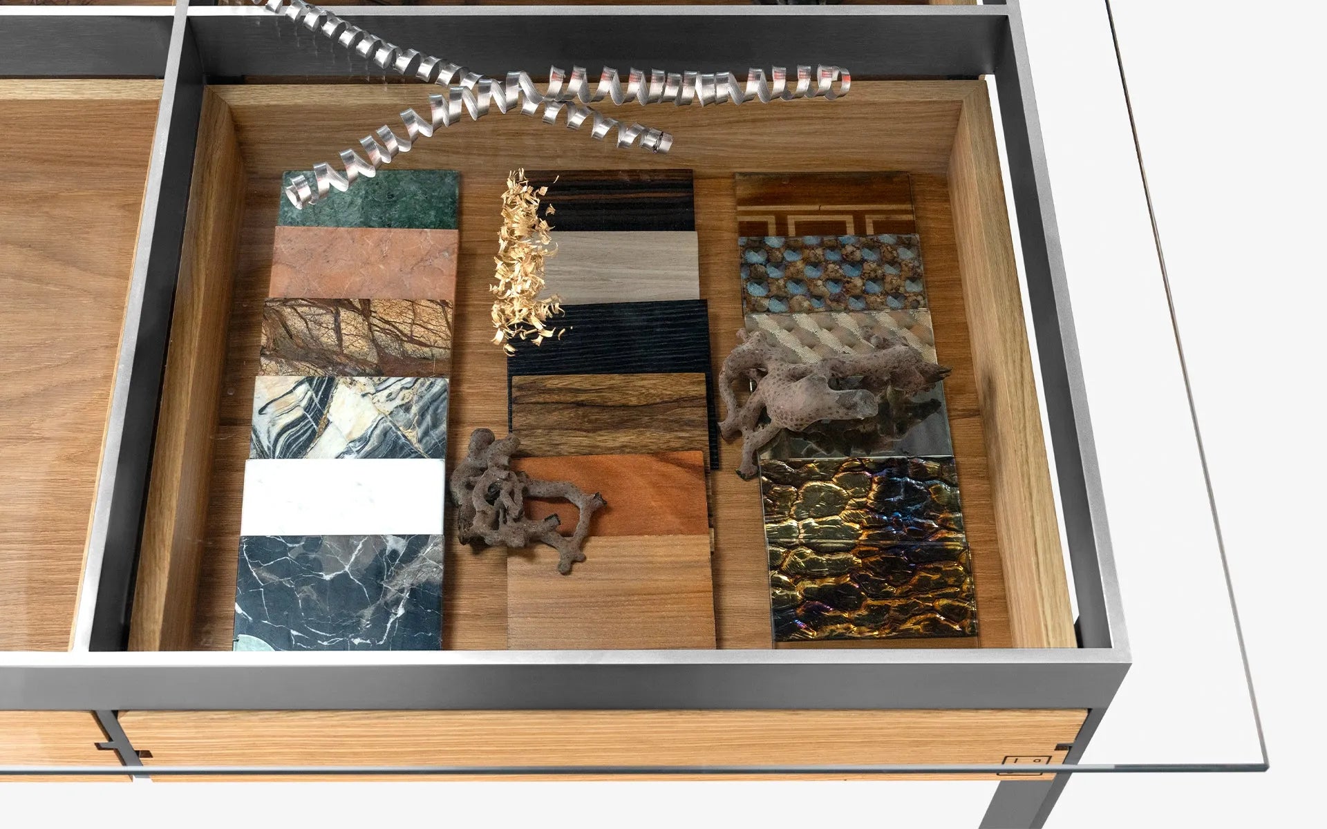Buredo Glass-Top Drawer Showcase Table