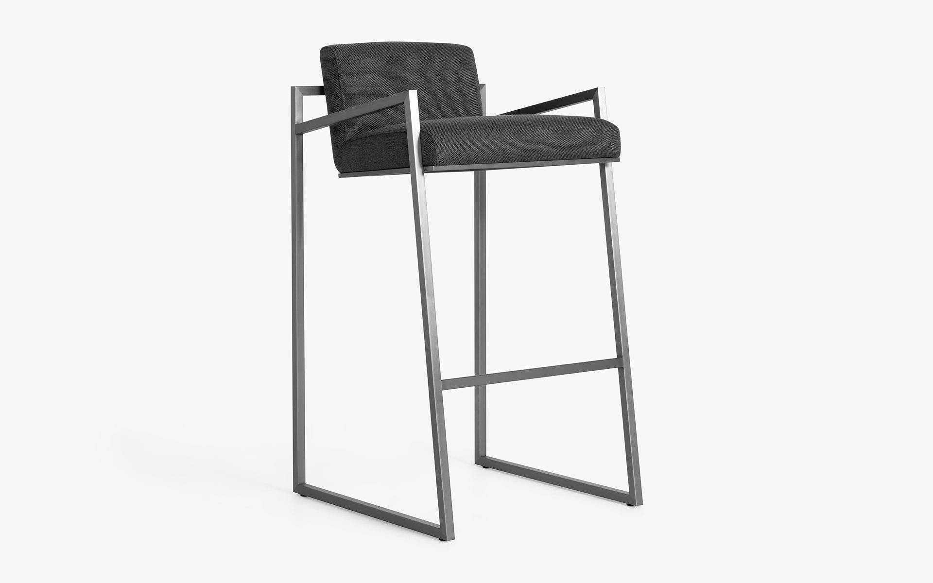FAMED Bar Stool