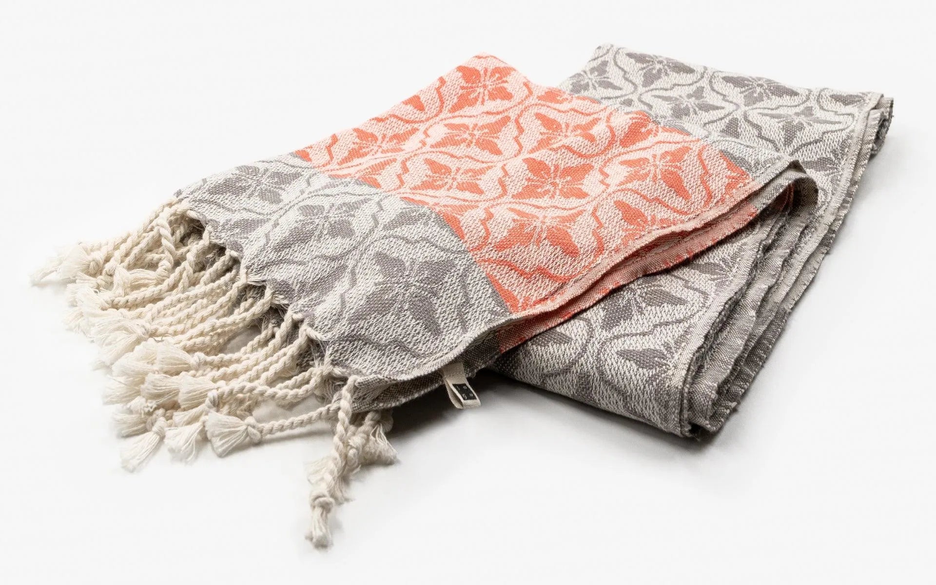 Gray Salmon Patterned Cotton Sofa Throw - laguglobal