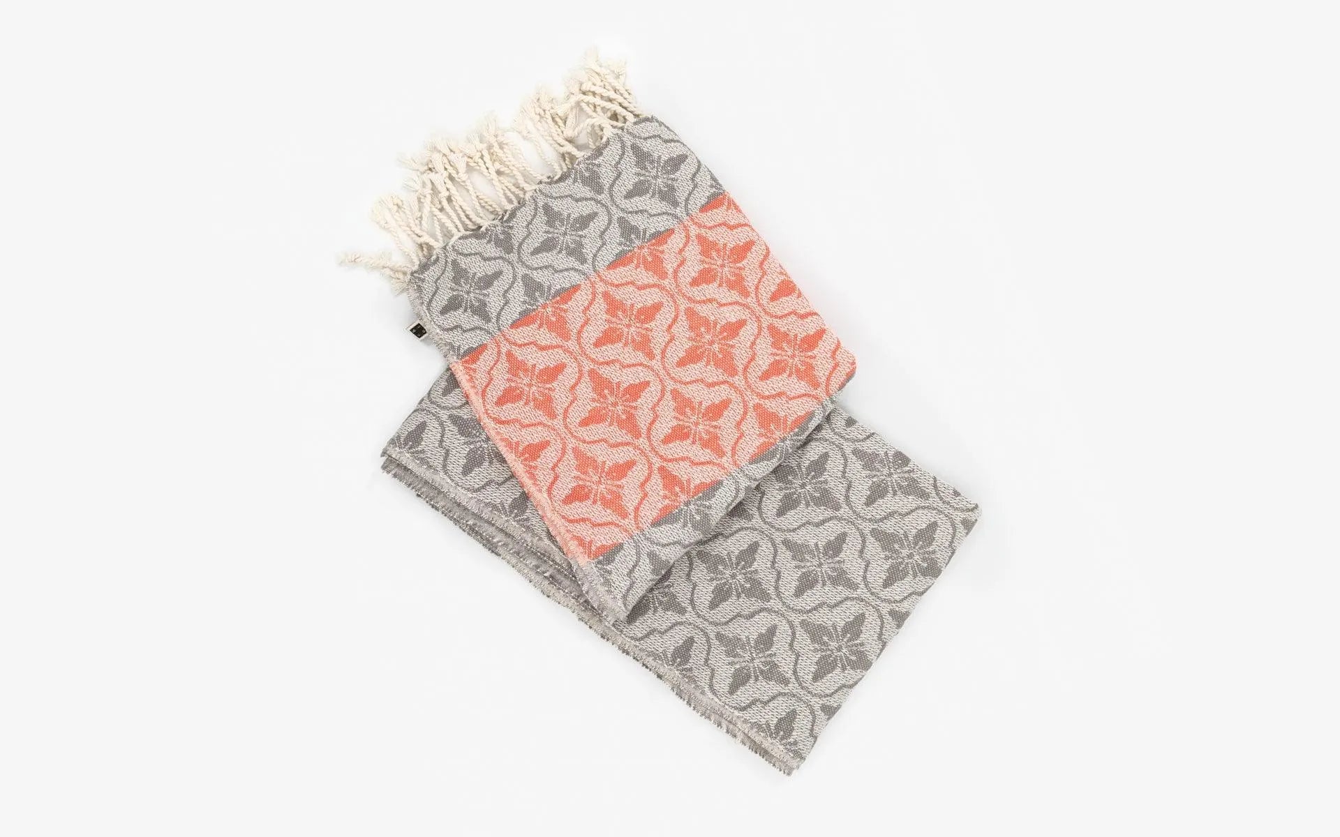 Gray Salmon Patterned Cotton Sofa Throw - laguglobal