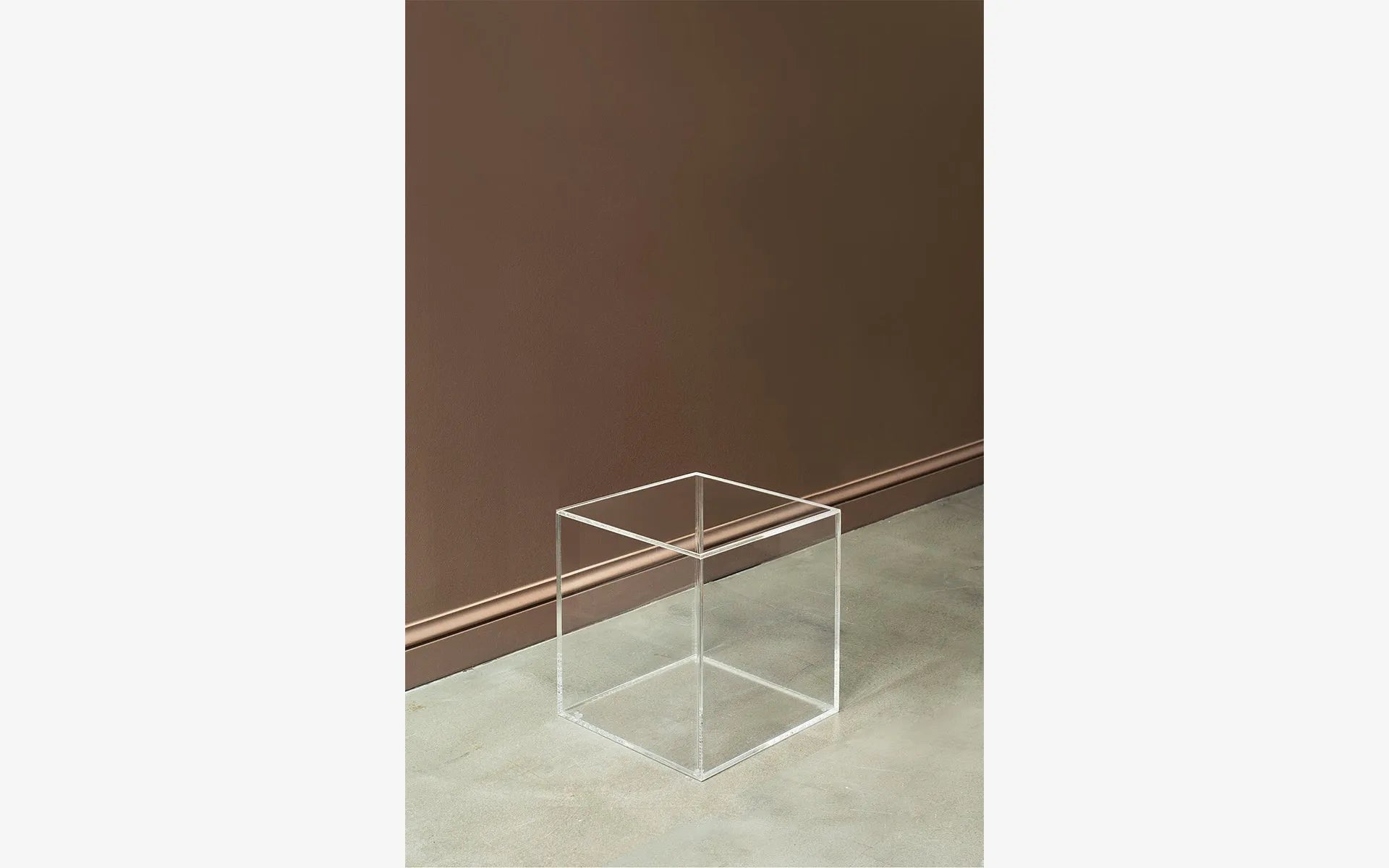 Hidden Pedestal Small
