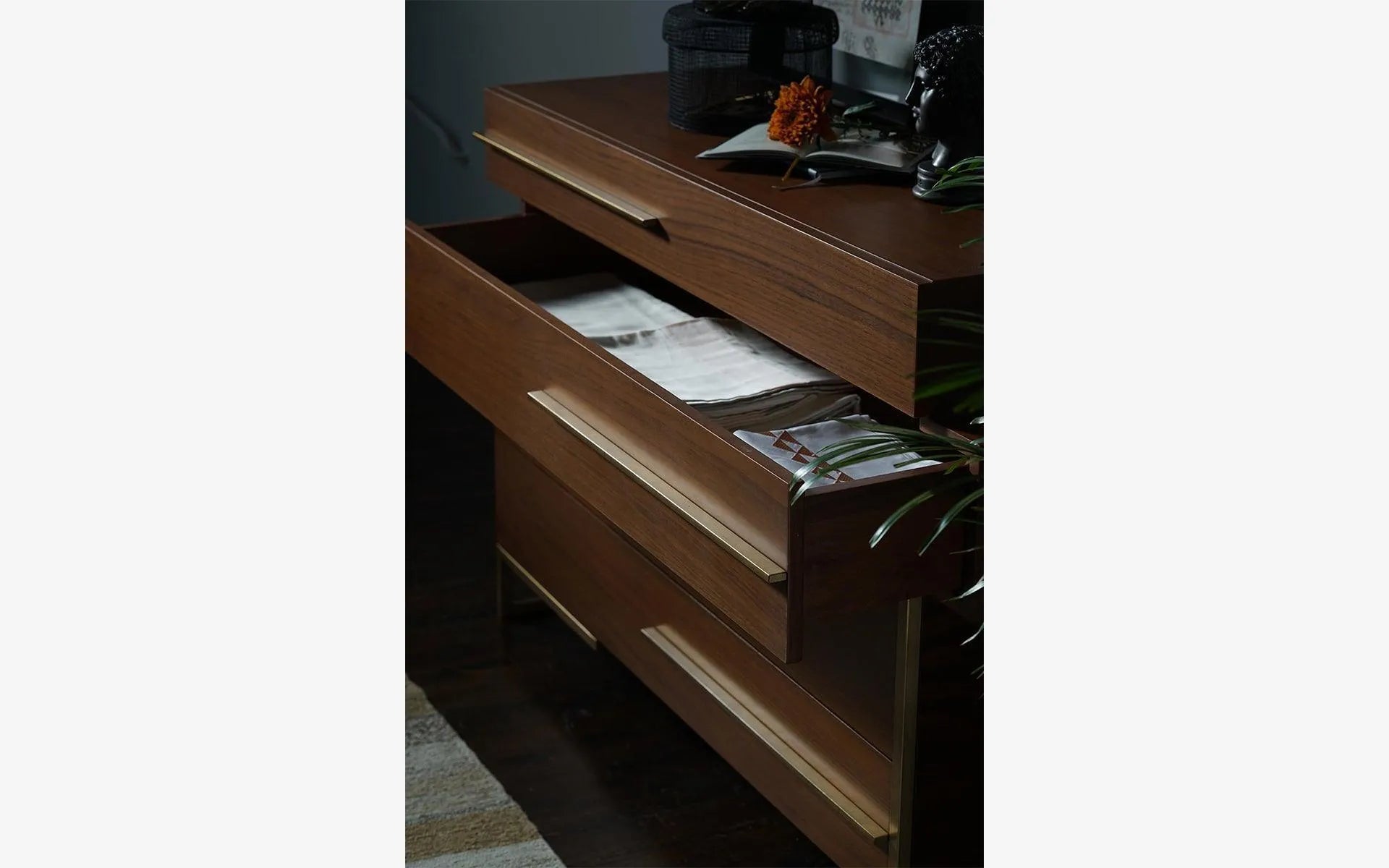 Irregular Şifoniyer (Teşhir) - lagu.shop - Komodin
