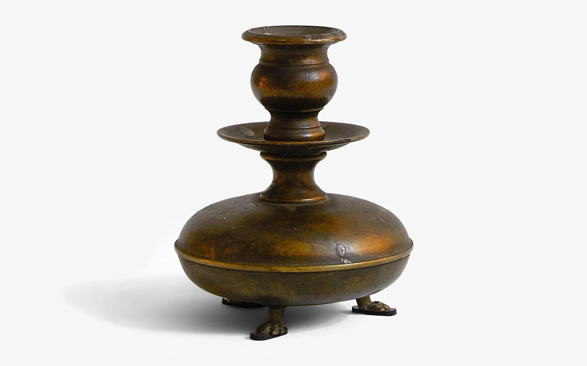 Lion Foot Candle Holder - laguglobal