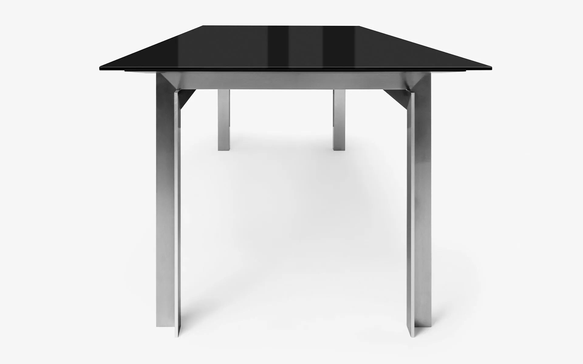 Burēdo Table