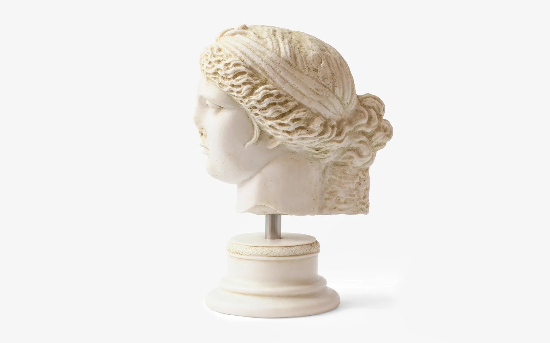 Nemesis Bust - laguglobal
