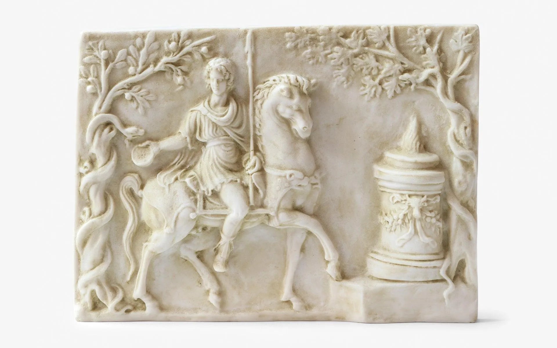 Pinax Relief - laguglobal