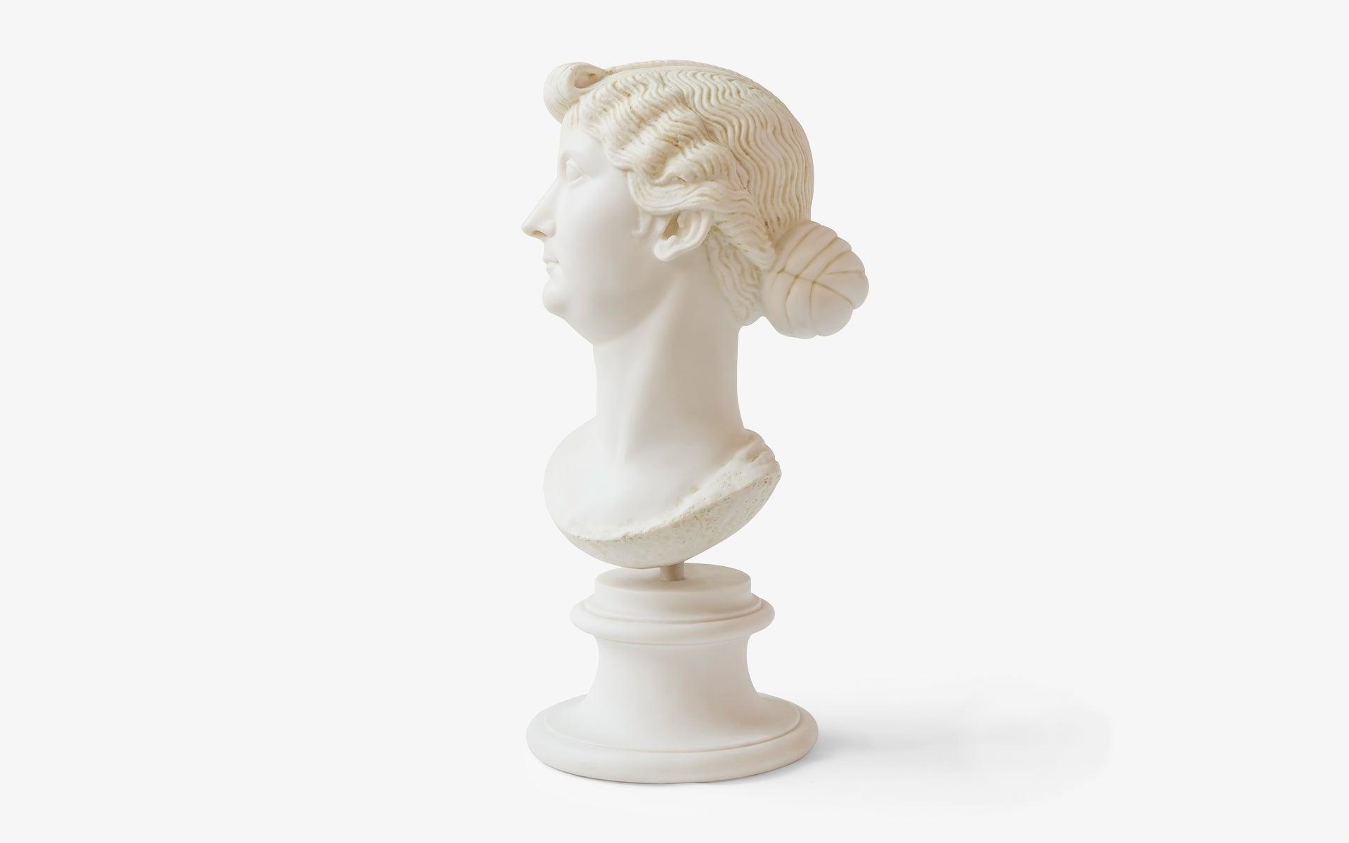 Livia Bust - laguglobal