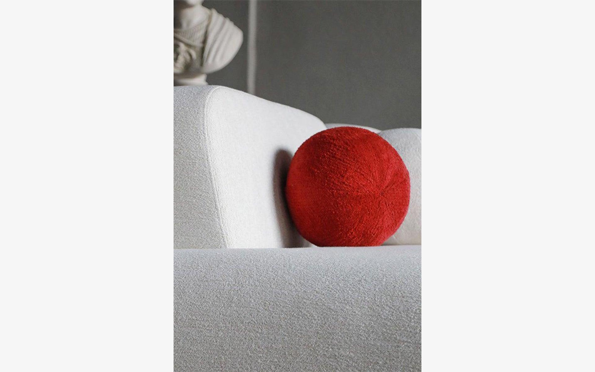 Round Cushion Red - lagu - Cushion