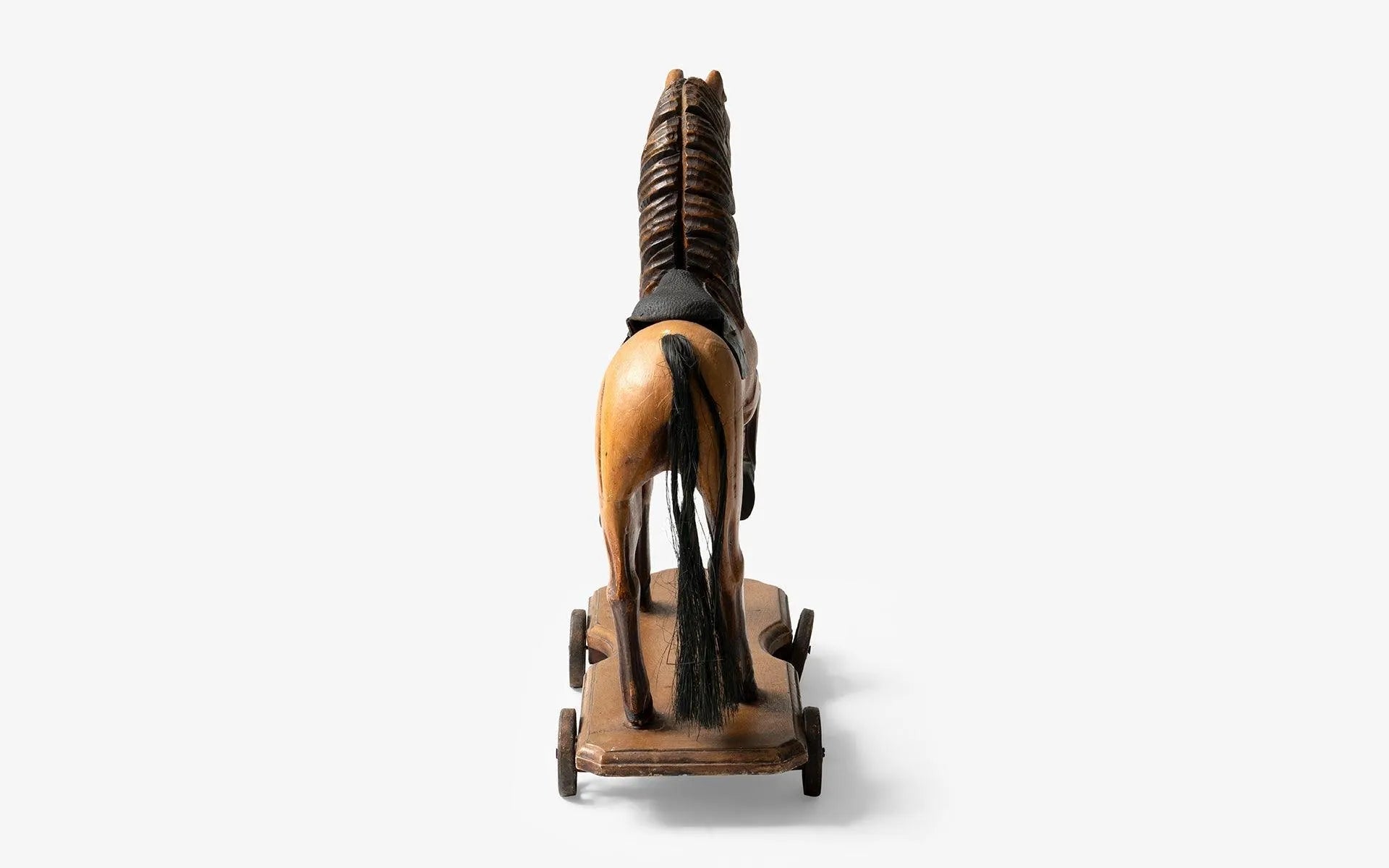 Vintage Wheeled Horse - laguglobal