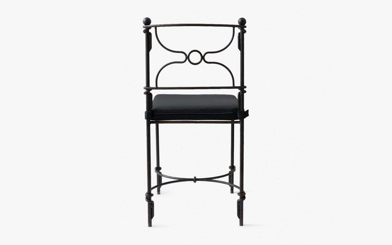 Pier one wrought iron 2024 chairs