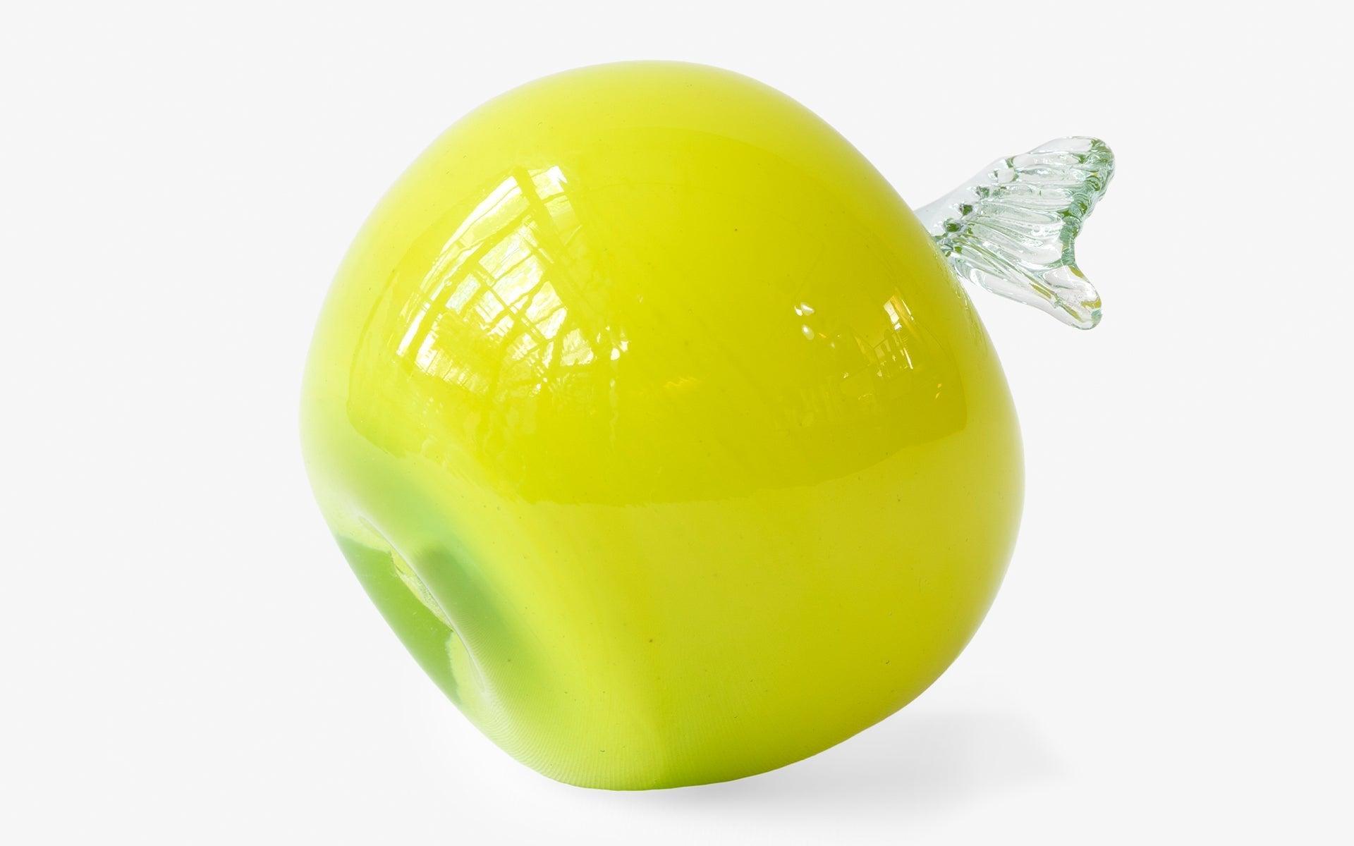 Yellow Apple - laguglobal